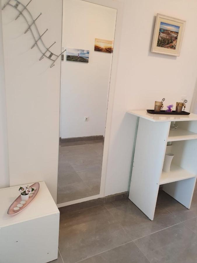 Apartment Creo Loborika Marcana Екстер'єр фото