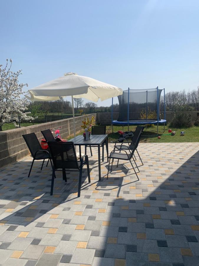 Apartment Creo Loborika Marcana Екстер'єр фото