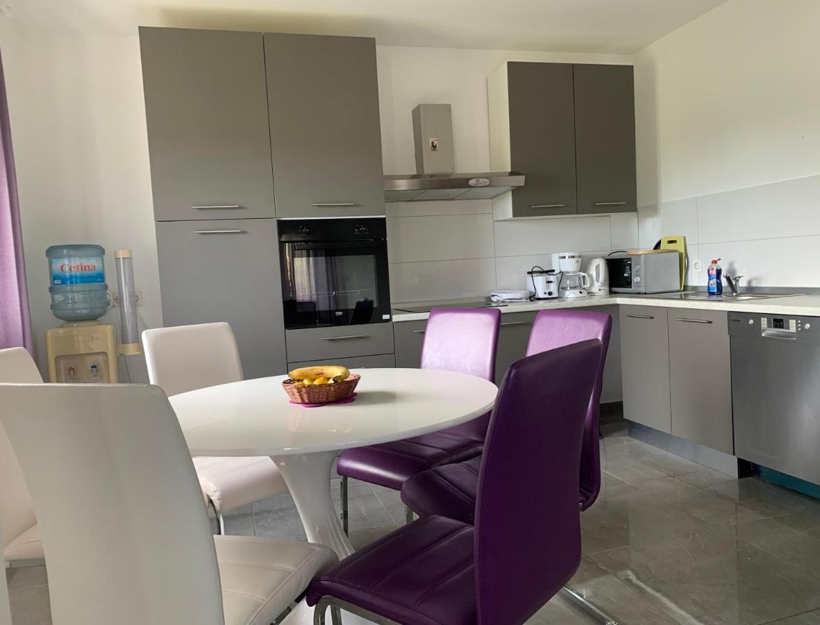 Apartment Creo Loborika Marcana Екстер'єр фото